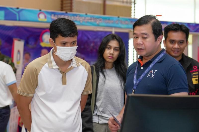 【XM外汇决策分析】:XM柬埔寨首秀惊艳,全球化布局再添新彩(图2) 【XM外汇决策分析】:XM柬埔寨首秀惊艳,全球化布局再添新彩(图2)